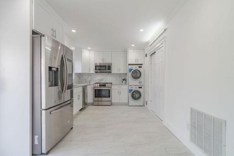 179 Hobart Avenue Bayonne NJ 07002
