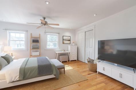 179 Hobart Avenue Bayonne NJ 07002