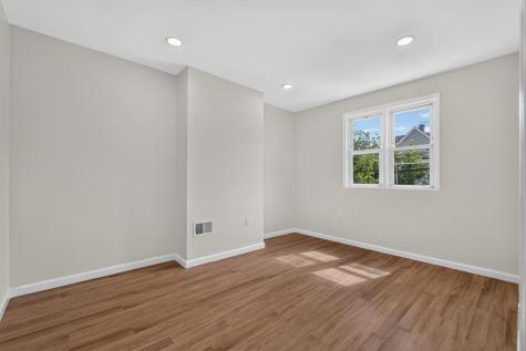 47 West 51st Street Bayonne NJ 07002