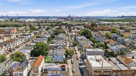 47 West 51st Street Bayonne NJ 07002