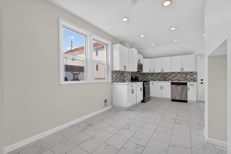 47 West 51st Street Bayonne NJ 07002