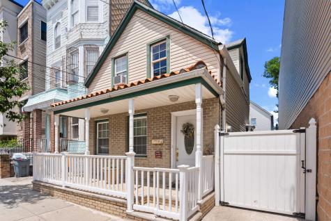 134 36th Street Union City NJ 07087