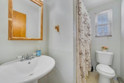 6 Corbin Avenue Jersey City NJ 07306