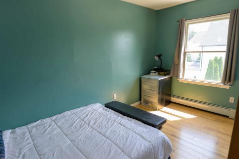 126 Post Avenue Lyndhurst NJ 07071