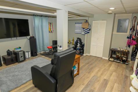 126 Post Avenue Lyndhurst NJ 07071