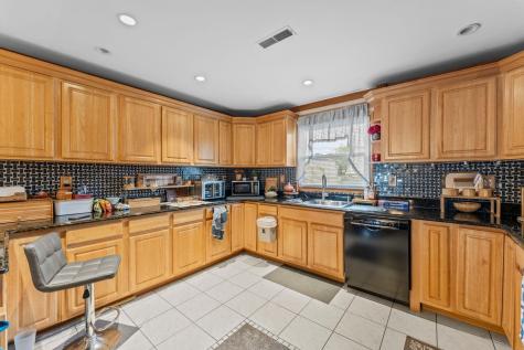 1506 88th Street North Bergen NJ 07047