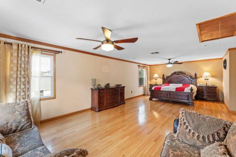 1506 88th Street North Bergen NJ 07047