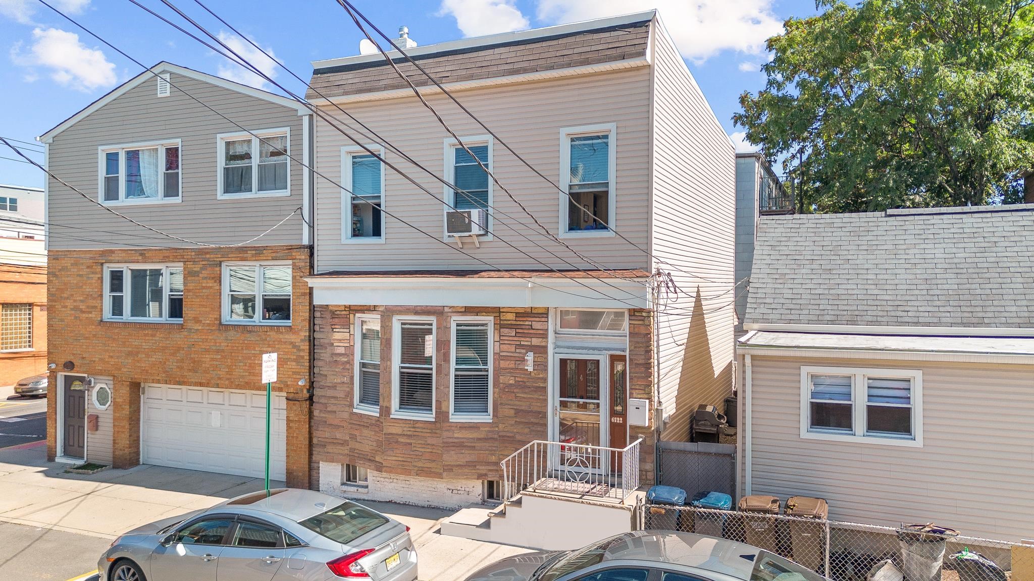 6722 Jackson Street Guttenberg NJ 07093