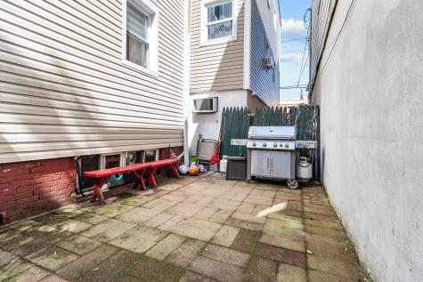 6722 Jackson Street Guttenberg NJ 07093