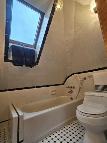 116 78th Street North Bergen NJ 07047