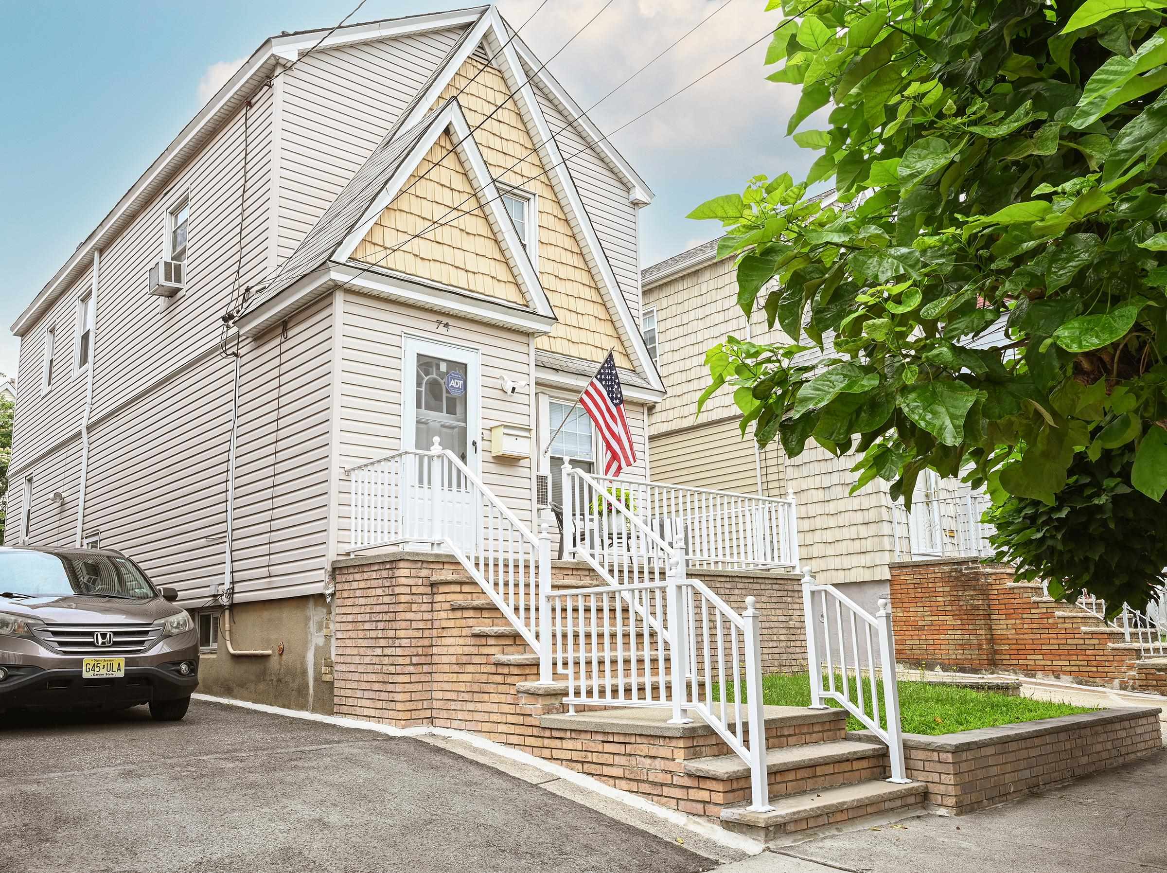 74 West 56th Street Bayonne NJ 07002-4914