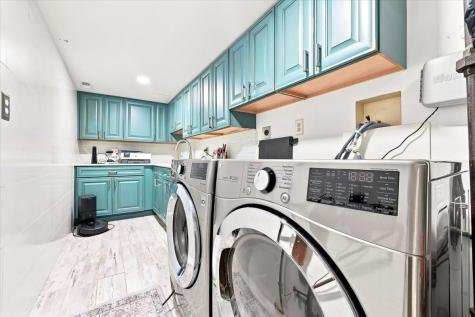 19 Hillside Road Manalapan Township NJ 07726