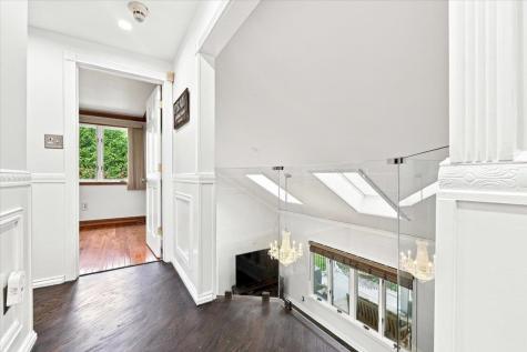 19 Hillside Road Manalapan Township NJ 07726