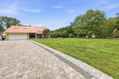19 Hillside Road Manalapan Township NJ 07726