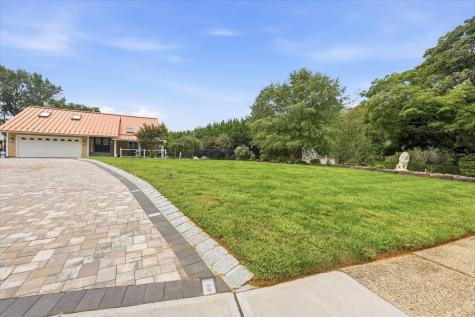 19 Hillside Road Manalapan Township NJ 07726