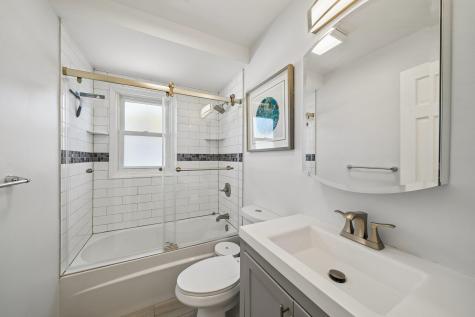 847 Dennis Place Linden NJ 07036