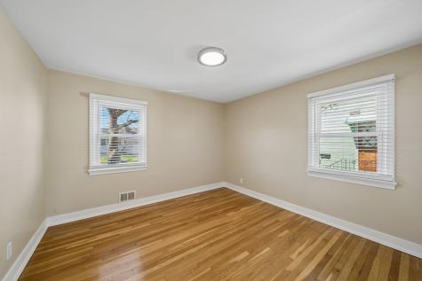 847 Dennis Place Linden NJ 07036