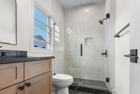 382 5th Avenue Paterson NJ 07514