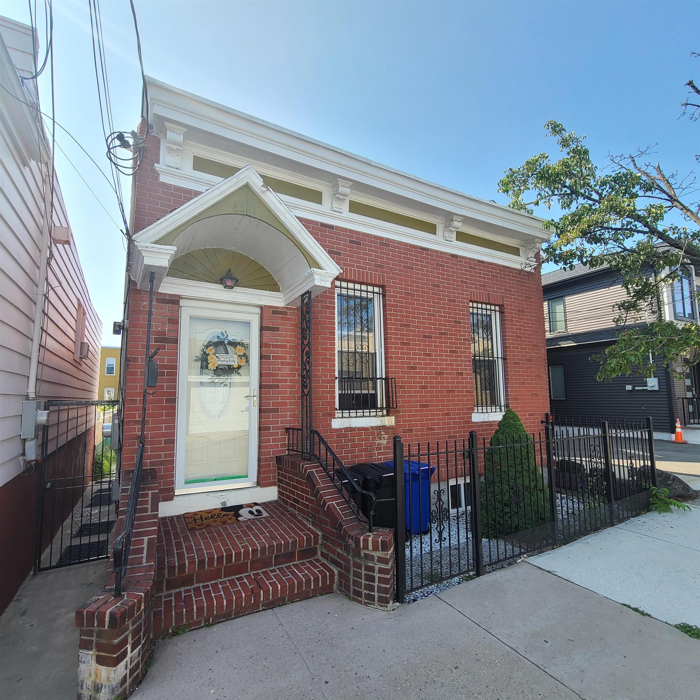 6511 Bergenwood Avenue North Bergen NJ 07047