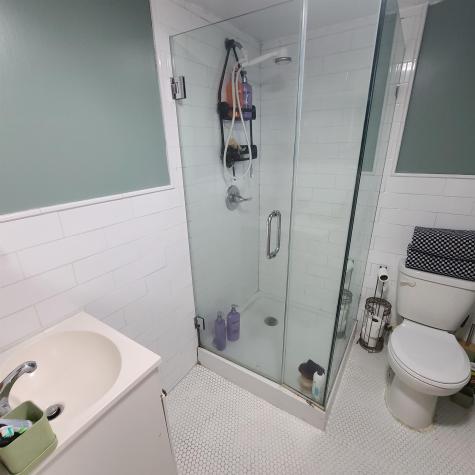 6511 Bergenwood Avenue North Bergen NJ 07047
