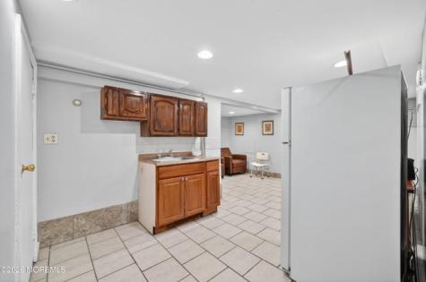 28 Willow Street Bayonne NJ 07002