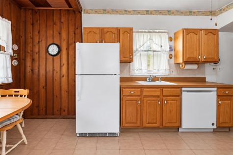 8315 4th Avenue North Bergen NJ 07047