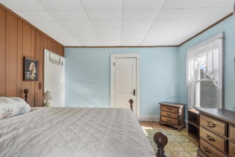 8315 4th Avenue North Bergen NJ 07047