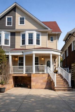 48 Danforth Avenue Jersey City NJ 07305