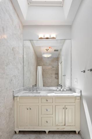 809 Bloomfield Street Hoboken NJ 07030
