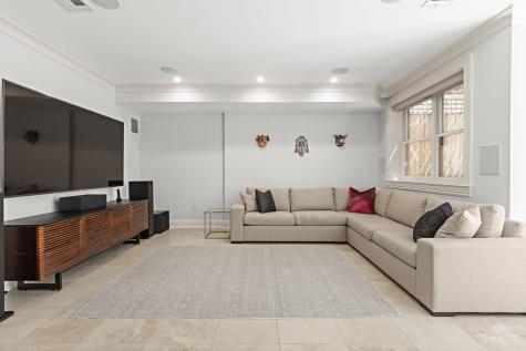 809 Bloomfield Street Hoboken NJ 07030