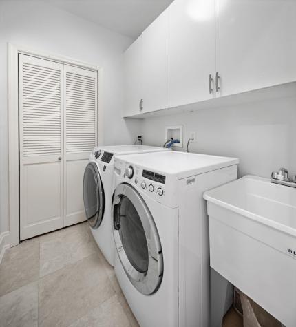 809 Bloomfield Street Hoboken NJ 07030