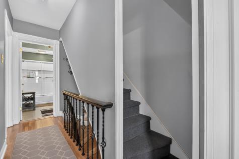 14 W 52nd Street Bayonne NJ 07002