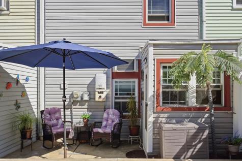 14 W 52nd Street Bayonne NJ 07002