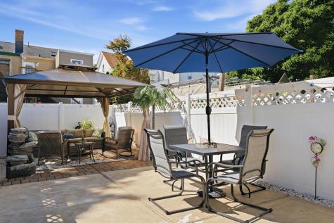 14 W 52nd Street Bayonne NJ 07002