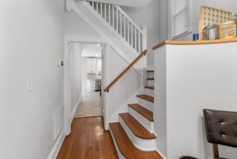 5 75th Street North Bergen NJ 07047