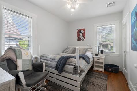 5 75th Street North Bergen NJ 07047
