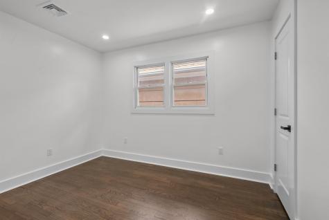 4314 Cottage Avenue North Bergen NJ 07047