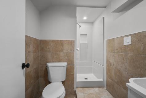 4314 Cottage Avenue North Bergen NJ 07047