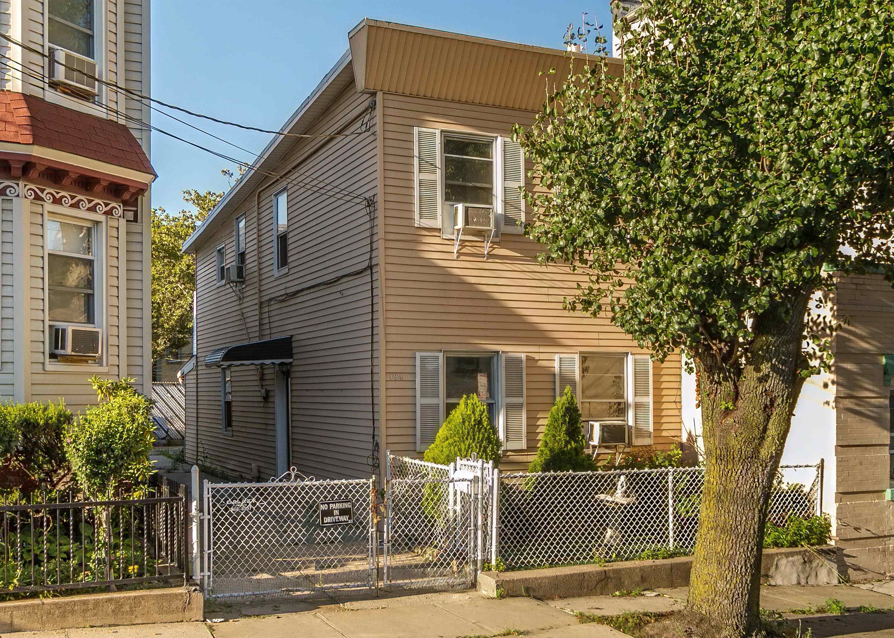 194 Hopkins Avenue Jersey City NJ 07306