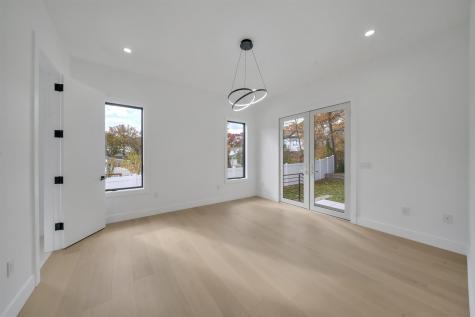 801 Godwin Road Paramus NJ 07652