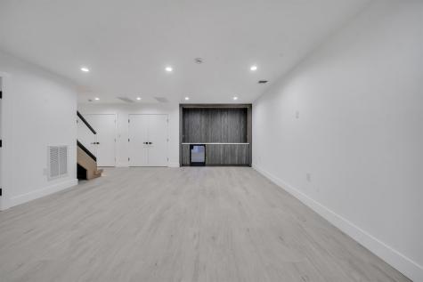 801 Godwin Road Paramus NJ 07652