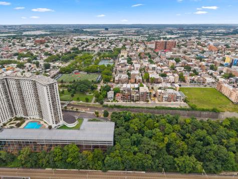 204-206 Palisade Avenue Union City NJ 07087