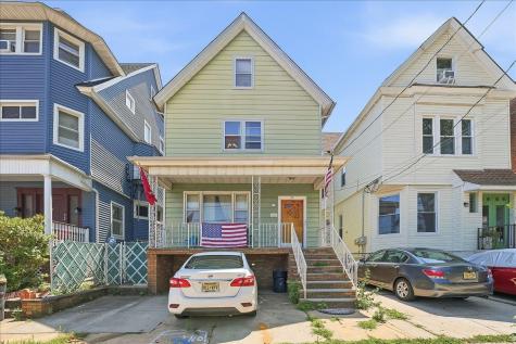 24 East 33rd Street Bayonne NJ 07002