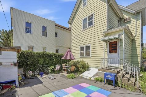 24 East 33rd Street Bayonne NJ 07002