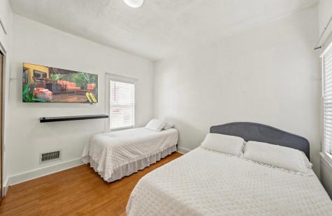 204 39th Street Union City NJ 07087