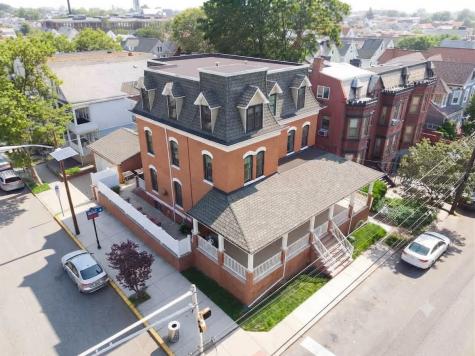 105 W 8th Street Bayonne NJ 07002
