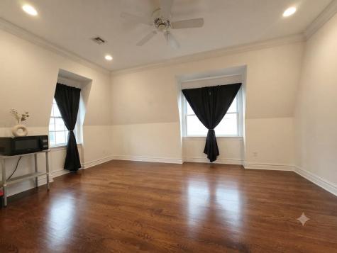 105 W 8th Street Bayonne NJ 07002