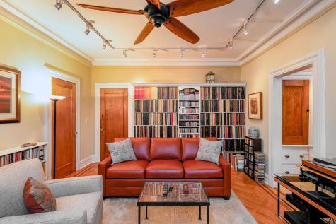 895 Summit Avenue Jersey City NJ 07307