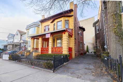 895 Summit Avenue Jersey City NJ 07307