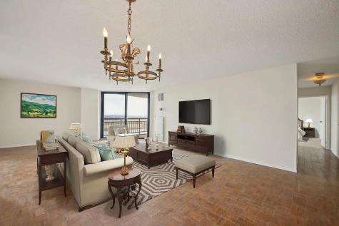 2138 Harmon Cove Tower Secaucus NJ 07094